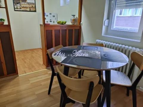 Izdavanje, dvosoban stan, 45m², Savski Venac, Beograd - image 8