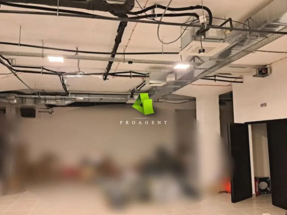 Rent, office space, 450m², Medijana, Niš