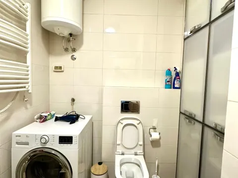 Rent, two bedroom apartment, 76m², City Kvart, Podgorica - image 9