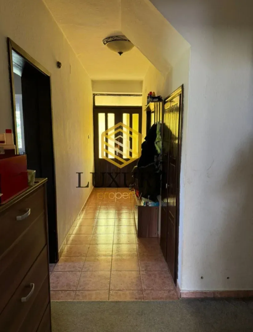 Rent, house, 150m², Rogami, Podgorica