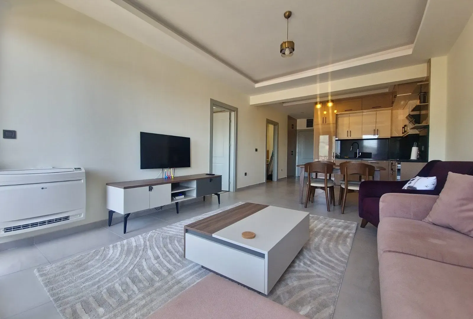 Rent, two bedroom apartment, 70m², Budva, Crna Gora