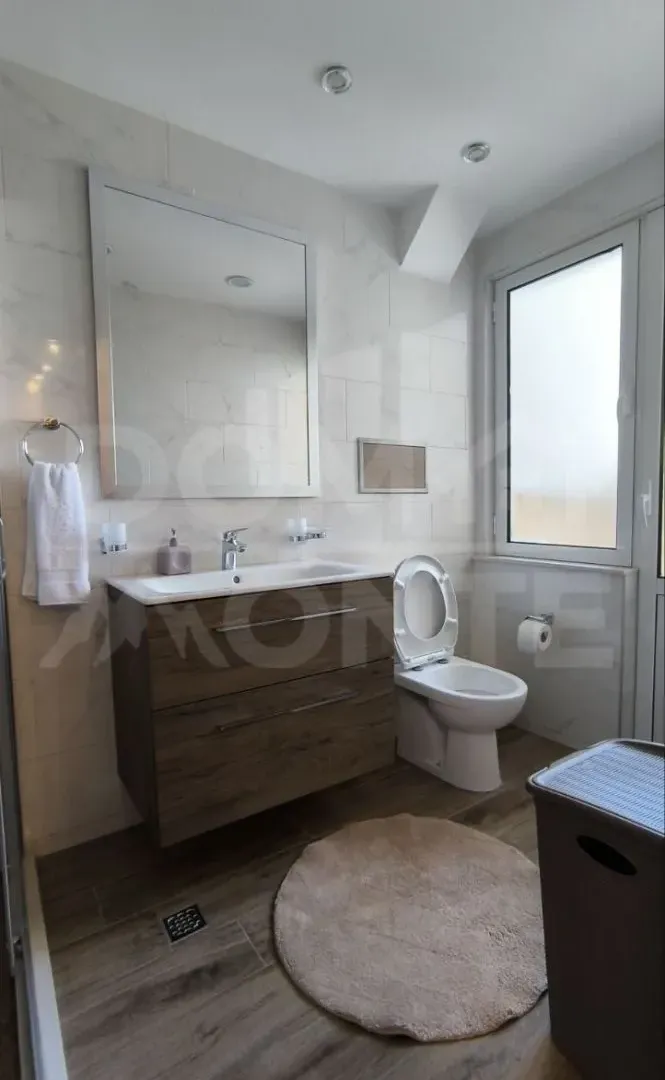 Rent, two bedroom apartment, 75m², Tivat, Crna Gora