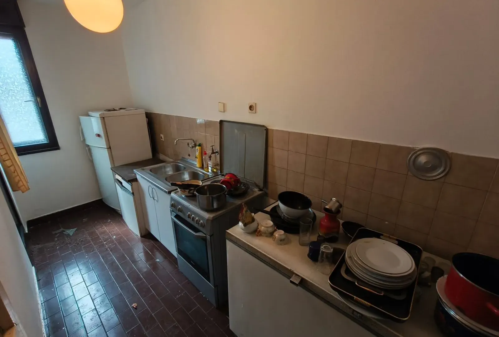 Prodaja, trosoban stan, 100m², Blok 6, Podgorica