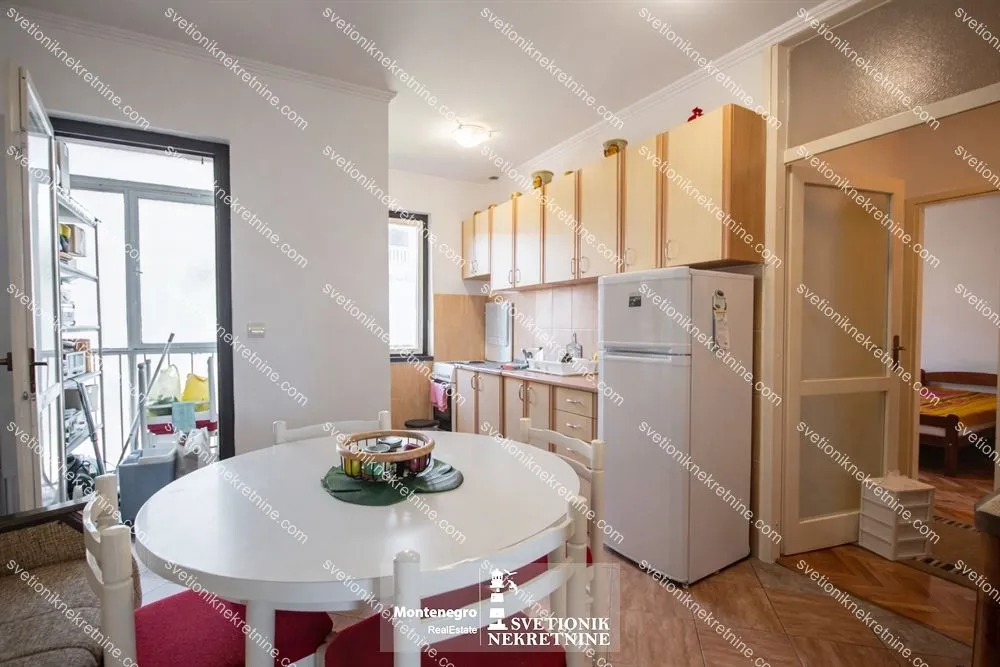 Prodaja, jednosoban stan, 74m², Topla, Herceg Novi