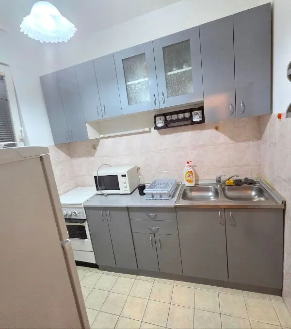 Prodaja, dvosoban stan, 49m², Zvezdara Sve Podlokacije, Beograd