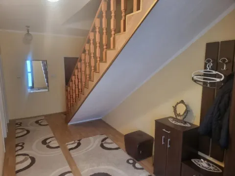 Sale, house, 198m², Zeta, Podgorica - image 11