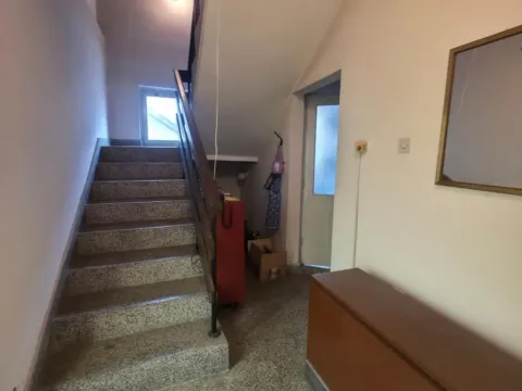 Prodaja, trosoban stan, 85m², Miljakovac, Rakovica - image 5