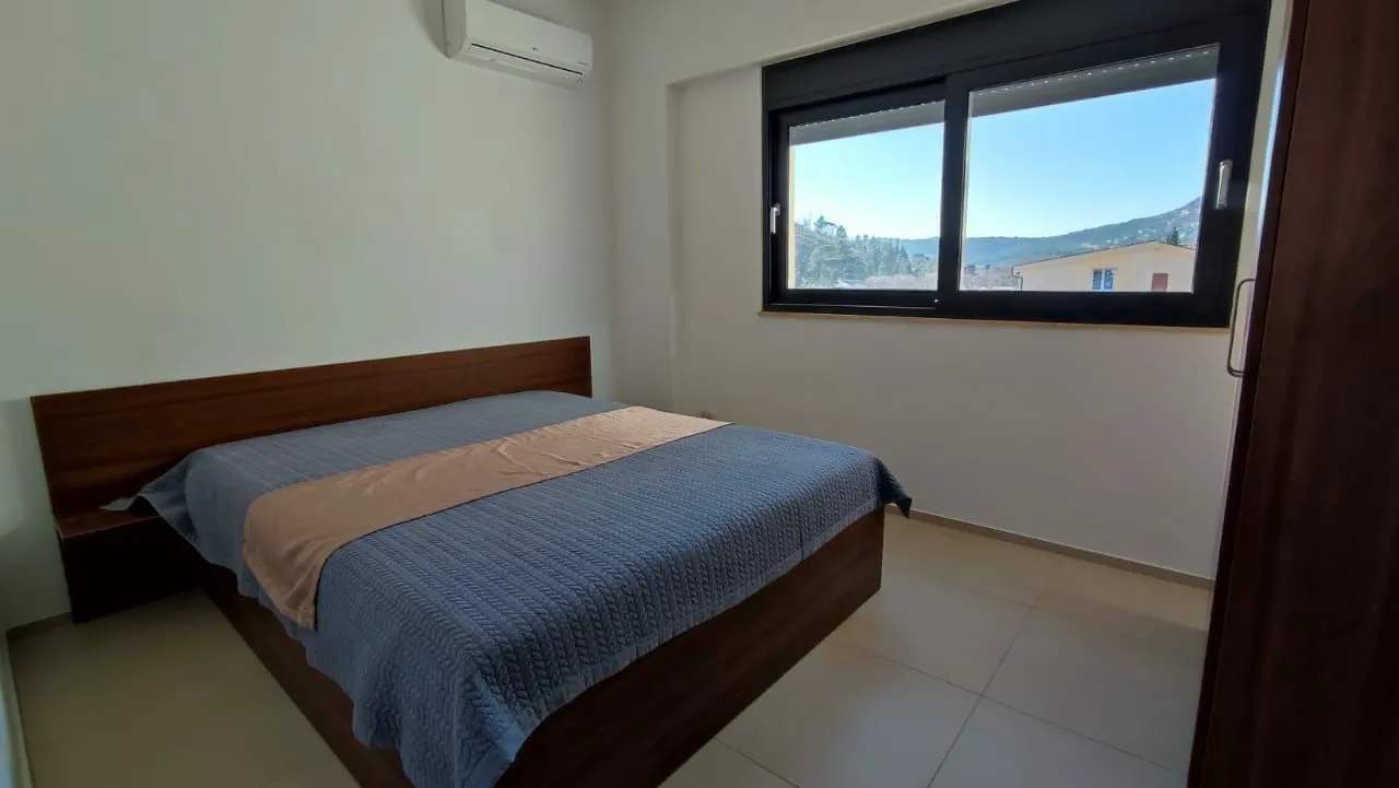 Sale, one bedroom apartment, 52m², Sutomore, Bar