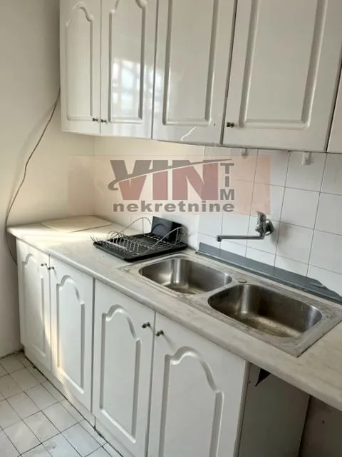 Sale, three bedroom apartment, 76m², Savski Venac, Beograd