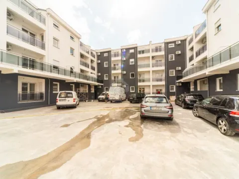 Prodaja, dvosoban stan, 63m², Zagorič, Podgorica - image 14