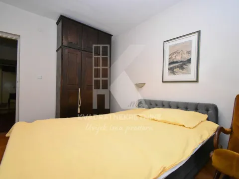 Prodaja, četvorosoban stan, 120m², Blok 7, Podgorica - image 12