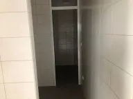 Izdavanje, poslovni prostor, 1900m², Borča 1, Borča Sve Podlokacije - image 6