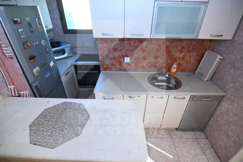 Izdavanje, jednosoban stan, 60m², Gorica C, Podgorica - image 4