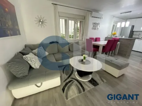 Sale, two bedroom apartment, 45m², Vračar Hram, Vračar Sve Podlokacije