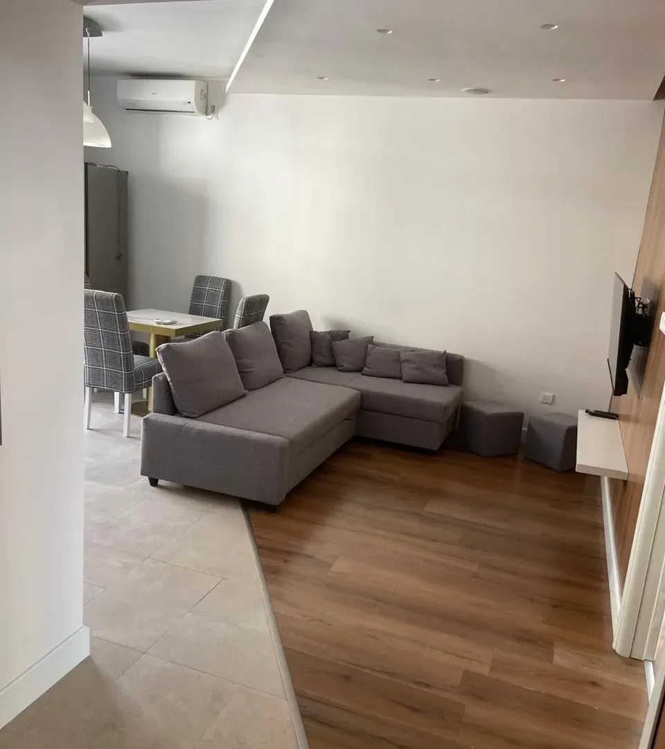 Rent, two bedroom apartment, 73m², Budva okolina, Budva