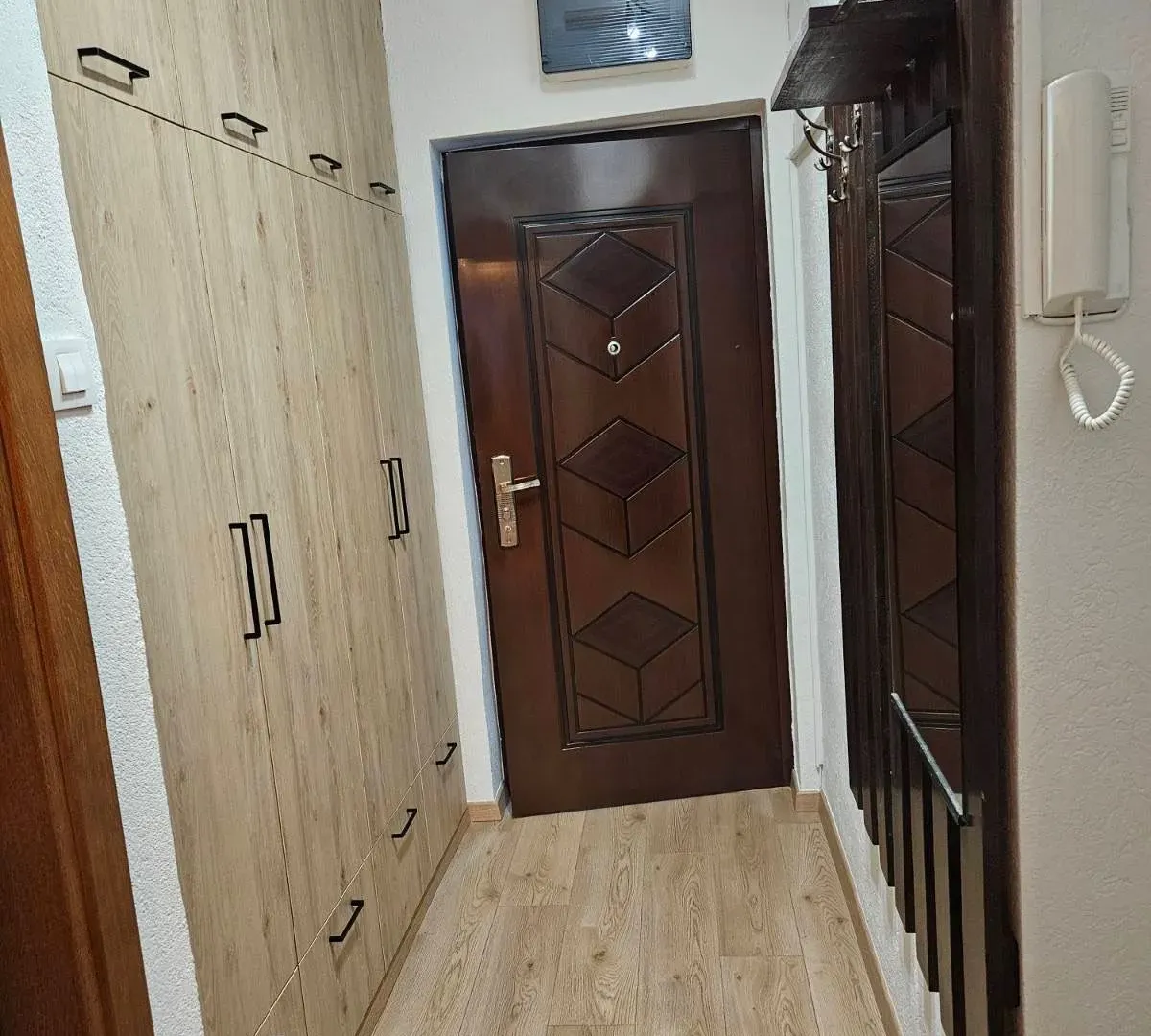 Rent, one bedroom apartment, 52m², Seljanovo, Tivat