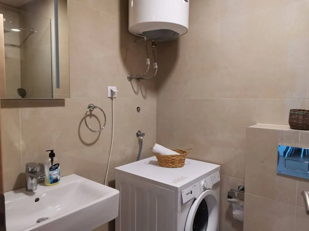 Rent, one bedroom apartment, 34m², Velji Vinogradi, Budva