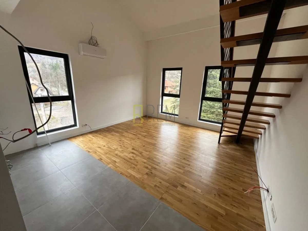 Sale, two bedroom apartment, 61m², Kolašin, Crna Gora