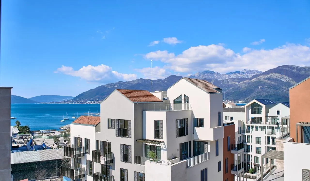 Prodaja, dvosoban stan, 102m², Porto Montenegro, Tivat
