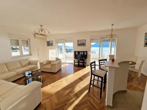 Izdavanje, dvosoban stan, 91m², Topla, Herceg Novi - image 1