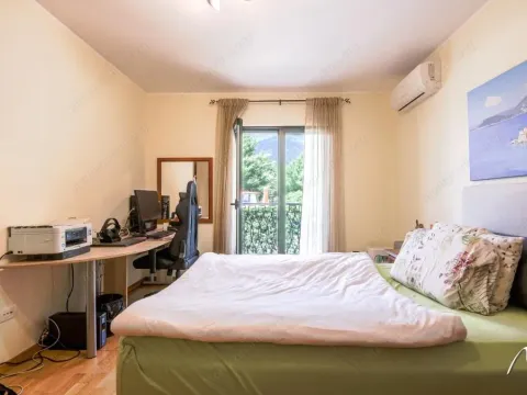 Prodaja, kuća, 174m², Kotor, Crna Gora - image 18