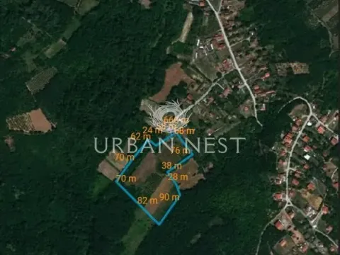 Zemljište in Senaja