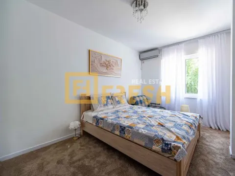 Prodaja, trosoban stan, 202m², Gorica C, Podgorica - image 19