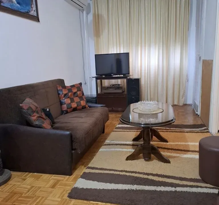 Prodaja, jednosoban stan, 45m², Novi Beograd Blok 63, Novi Beograd Sve Podlokacije