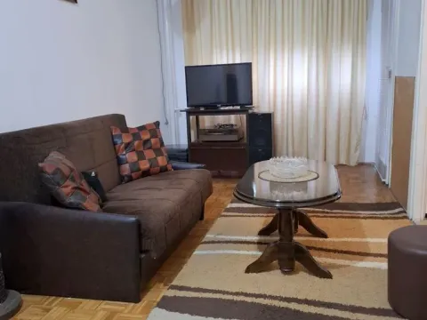 Prodaja, jednosoban stan, 45m², Novi Beograd Blok 63, Novi Beograd Sve Podlokacije