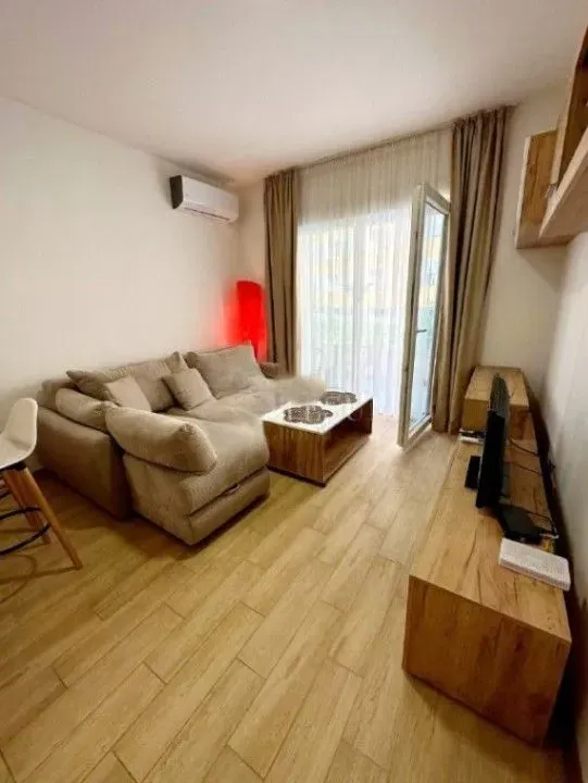 Rent, studio apartment, 30m², Babilonija, Budva