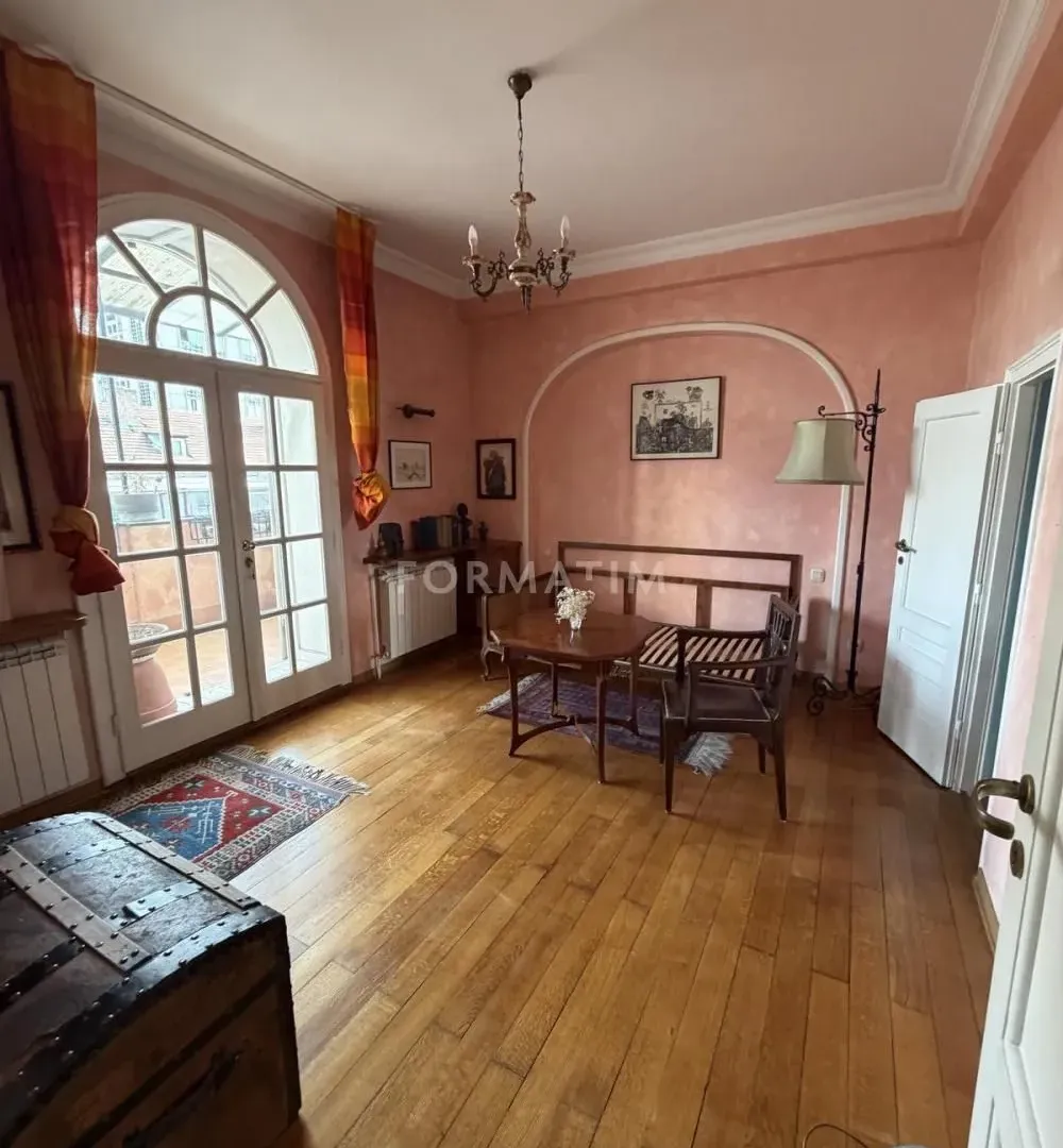 Sale, two bedroom apartment, 71m², Savski Venac, Beograd