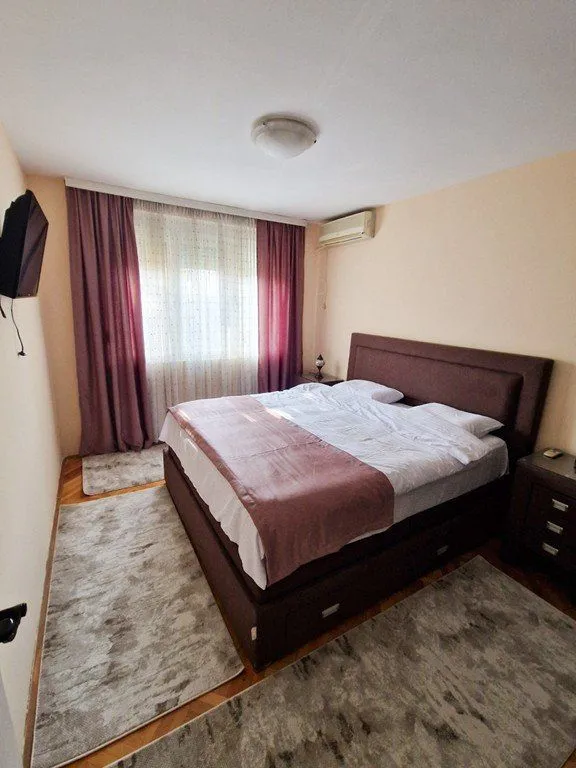 Izdavanje, jednosoban stan, 62m², Preko Morače, Podgorica