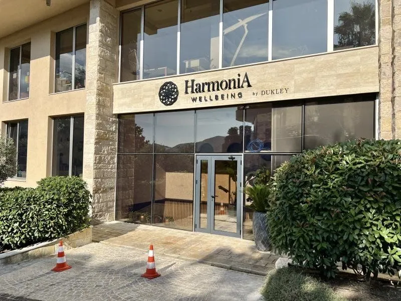 Prodaja, poslovni prostor, 626m², Dukley Gardens, Budva