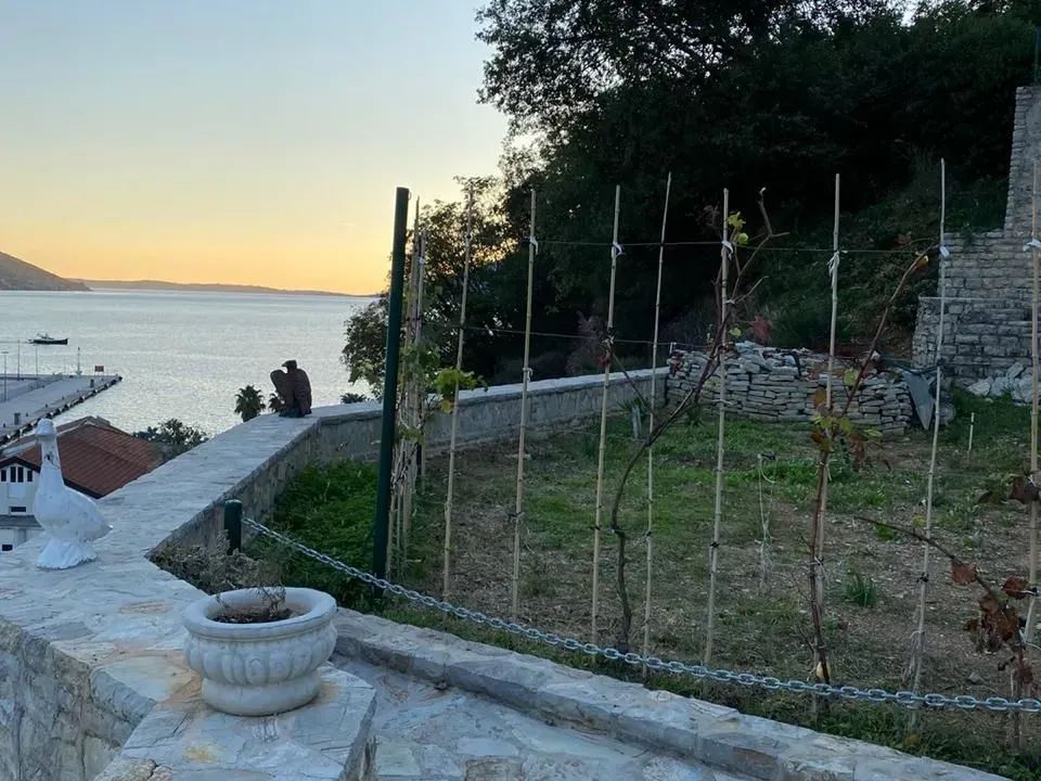Prodaja, kuća, 64m², Zelenika, Herceg Novi
