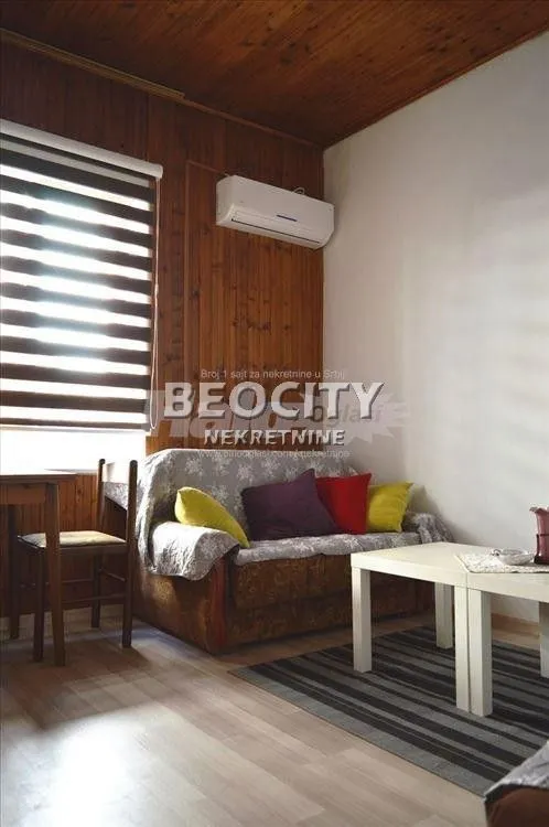 Prodaja, jednosoban stan, 26m², Bajlonijeva Pijaca, Beograd