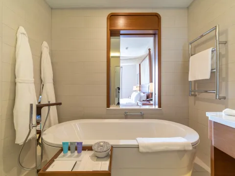 Sale, two bedroom apartment, 178m², Porto Montenegro, Tivat - image 13