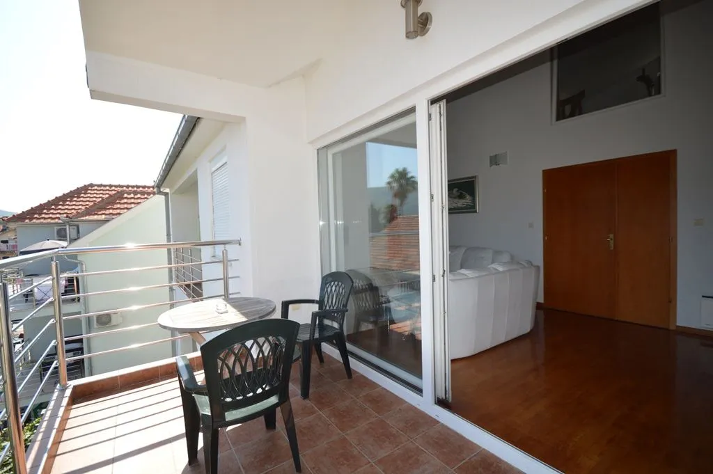 Prodaja, kuća, 285m², Đenovići, Herceg Novi