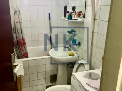 Sale, two bedroom apartment, 74m², Lepa Kata, Podgorica - image 12