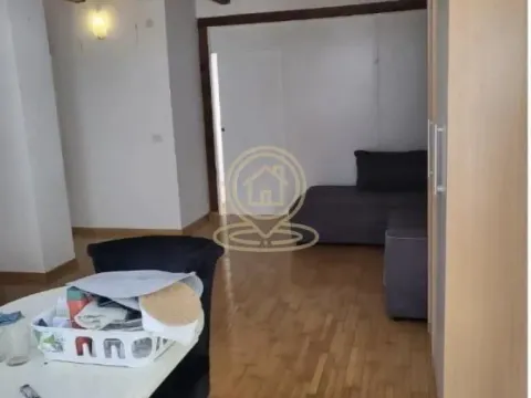 Izdavanje, četvorosoban stan, 85m², Cvetni Trg, Vračar Sve Podlokacije - image 4