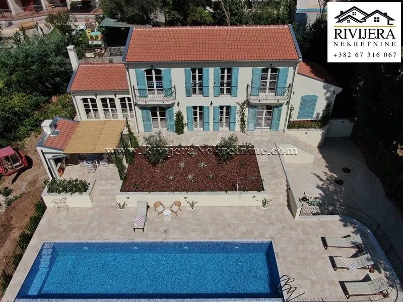 Prodaja, kuća, 184m², Baošići, Herceg Novi