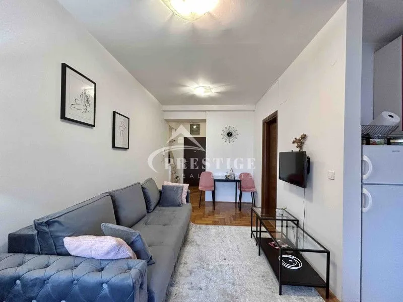 Rent, one bedroom apartment, 35m², City Kvart, Podgorica
