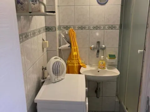 Izdavanje, kuća, 60m², Ljubović, Podgorica - image 2