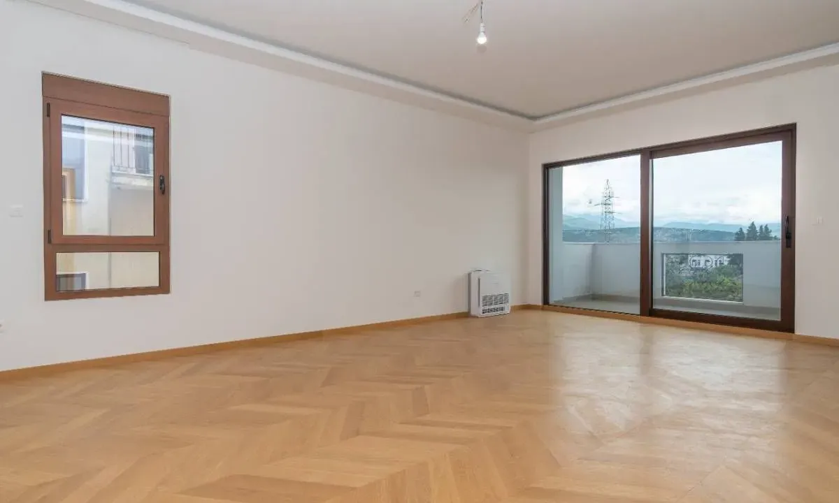 Prodaja, trosoban stan, 142m², Gorica C, Podgorica