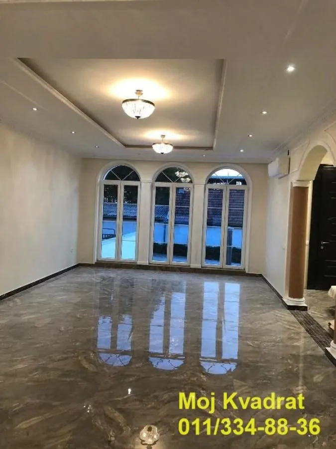Rent, house, 500m², Čukarica, Beograd