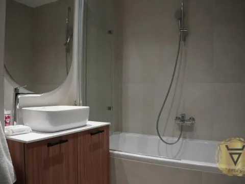 Izdavanje, stan, 200m², Savski Venac, Beograd - image 18