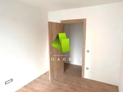 Sale, four bedroom apartment, 91m², Medijana, Niš - image 8