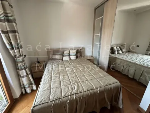 Izdavanje, četvorosoban stan, 118m², Vračar Hram, Vračar Sve Podlokacije - image 14