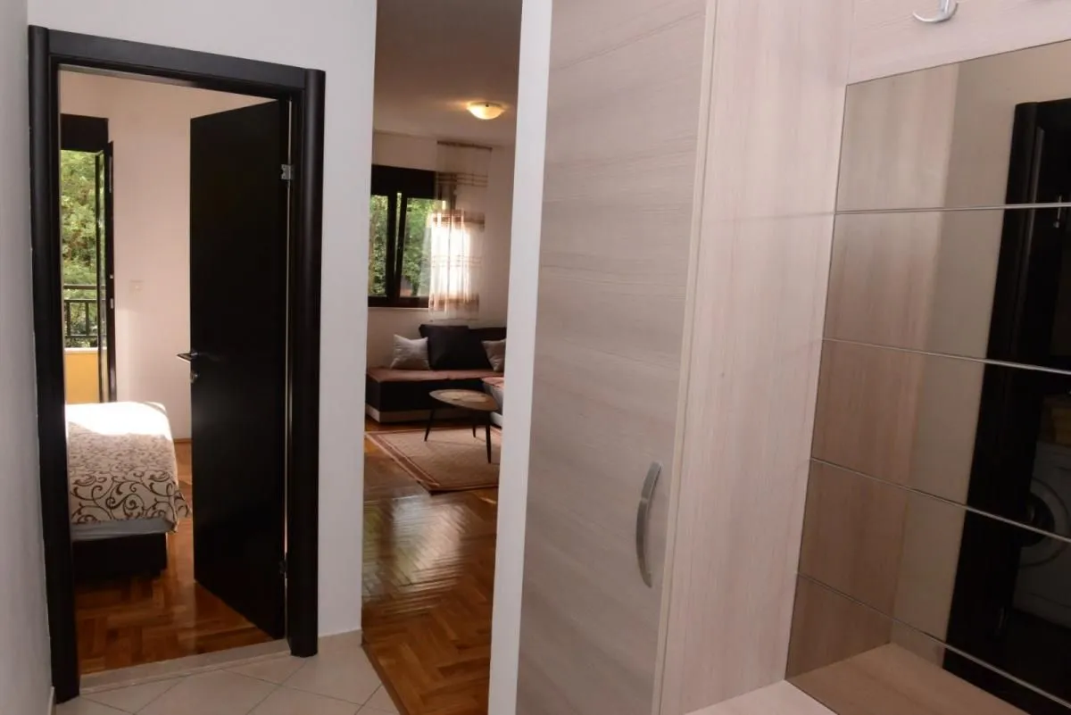 Prodaja, jednosoban stan, 43m², Budva, Crna Gora