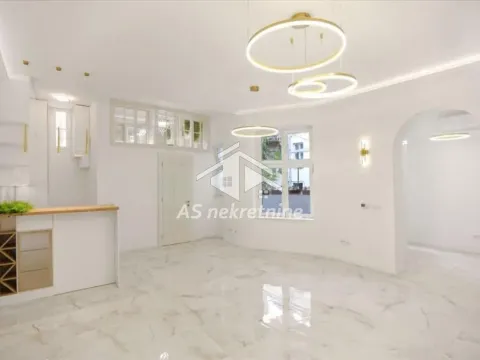 Rent, three bedroom apartment, 106m², Stari Grad, Beograd - image 2