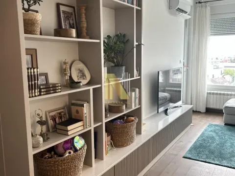 Prodaja, trosoban stan, 67m², Adamovićevo Naselje, Novi Sad Sve Podlokacije - image 3